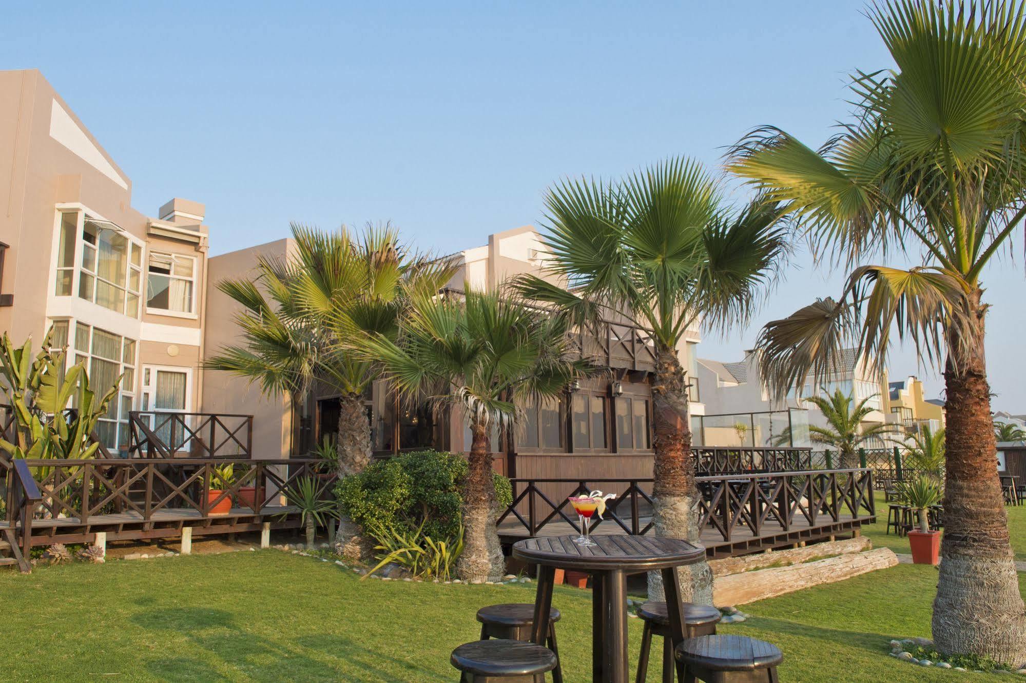 Burning Shore Hotel Langstrand Exterior foto